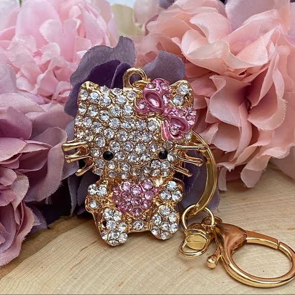 Hello Kitty w/ Heart Crystals on a Gold Keychain - Picture 11 of 16
